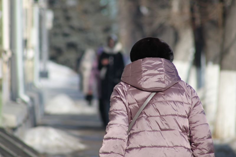 В Сызрани 60-летняя женщина «банковала» за чужой счет в сигаретном ларьке