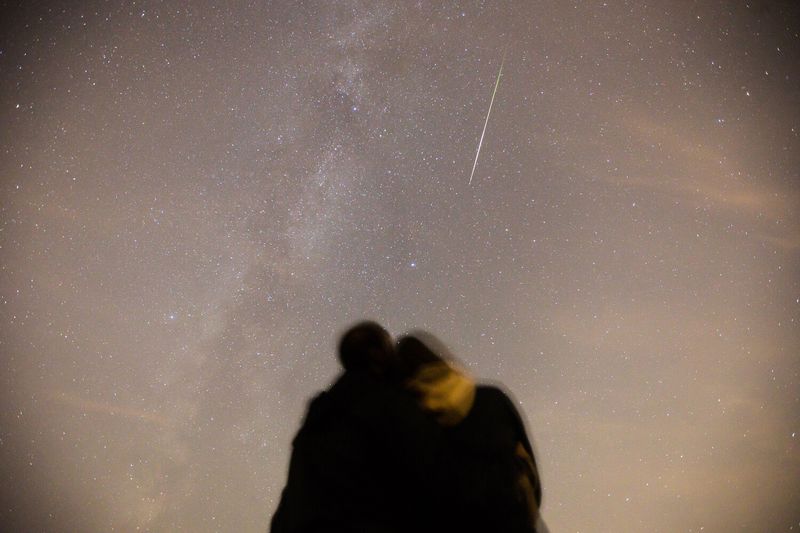 В небе стремительно сближаются три планеты: скоро увидим красоту неописуемую