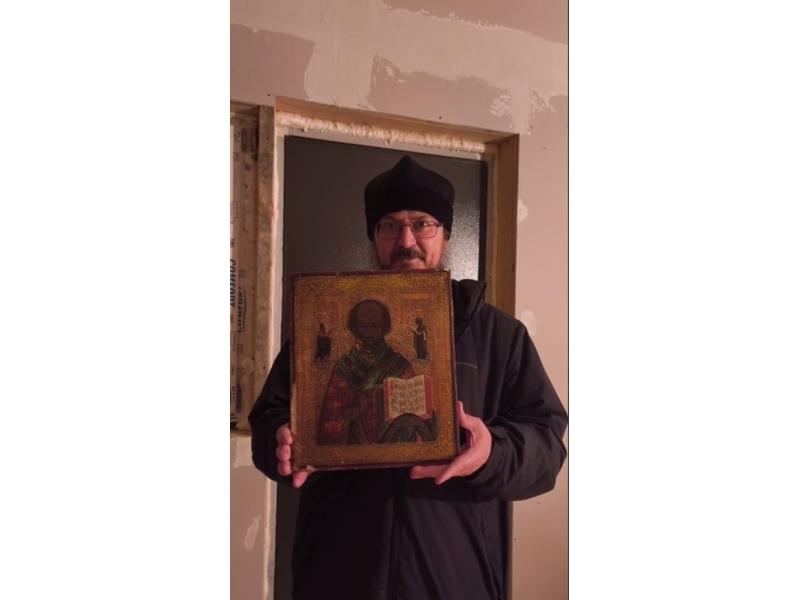 В центре Сызрани восстанавливают старинный Никольский храм - через несколько дней в нем пройдет служба