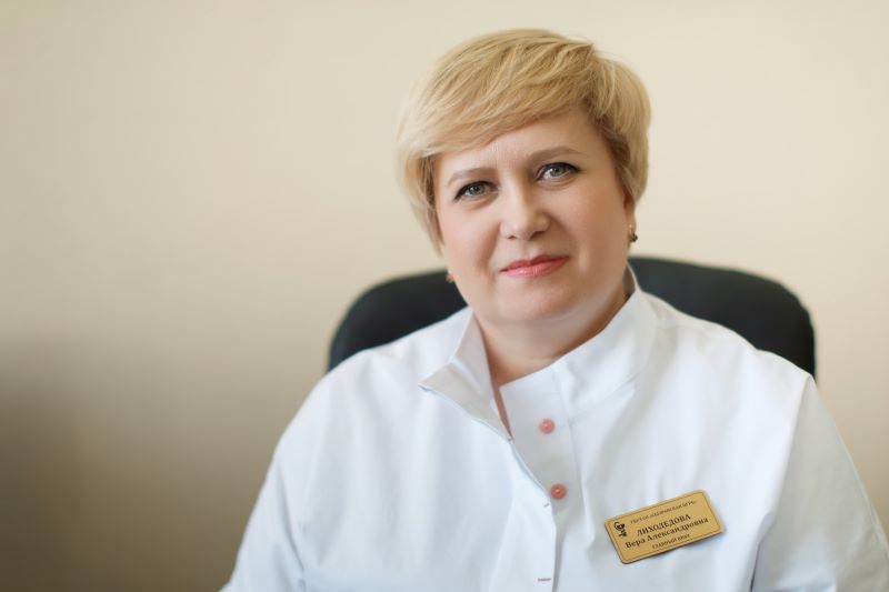 Поздравления принимает главный врач Сызранской больницы Вера Лиходедова