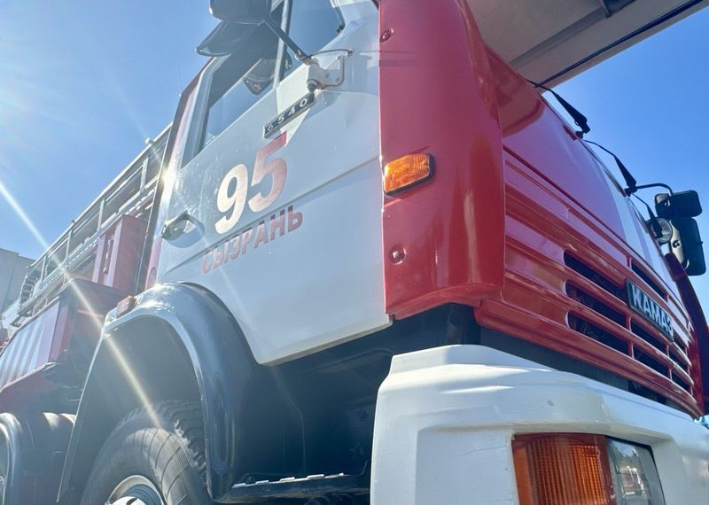 В центре Сызрани в квартире вспыхнул пожар - жильцы растерялись, но ненадолго