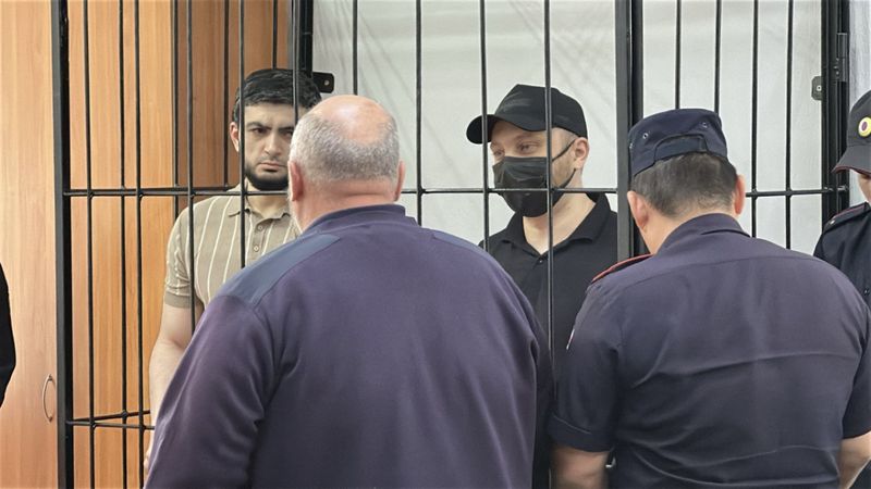 Обвиненные в гибели почти полсотни людей от «Мистера Сидра» уверены, что они не виноваты. Во всяком случае - не очень