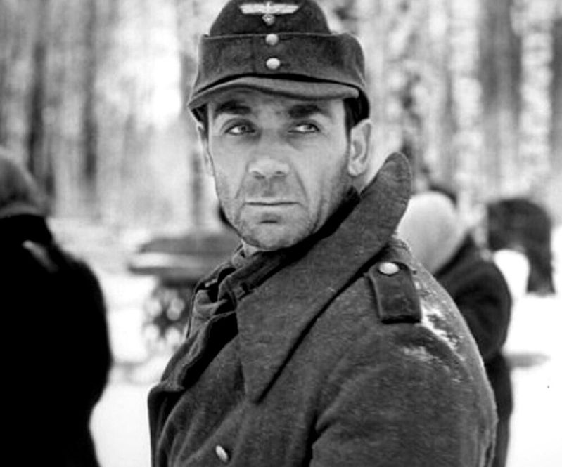 Сто лет исполнилось артисту, сыгравшему 87 ролей в кино, мужу Снежной королевы и актеру-отшельнику