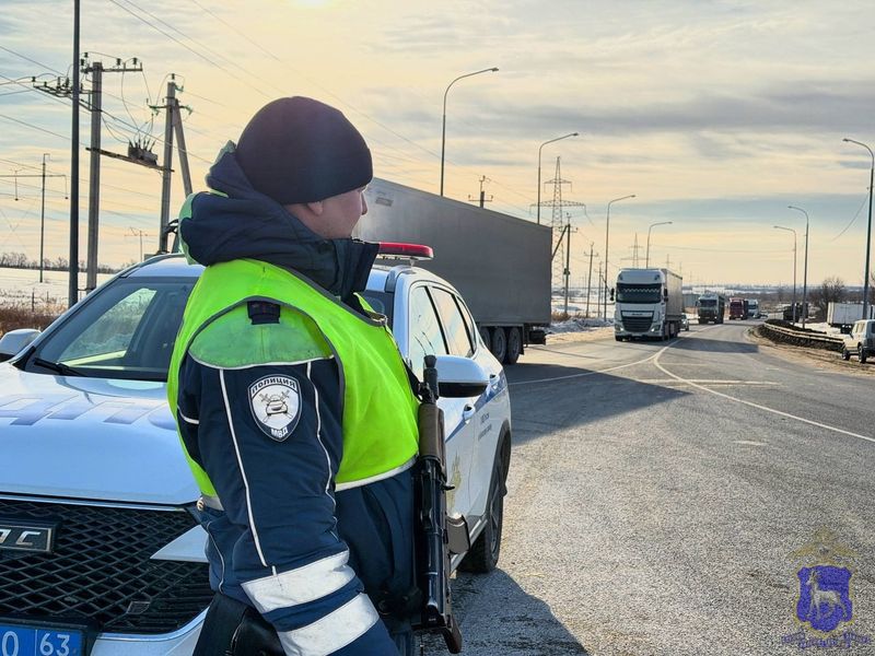 Житель Самарской области хотел помочь «сломавшемуся» на ночной трассе другу - теперь его ждет расплата