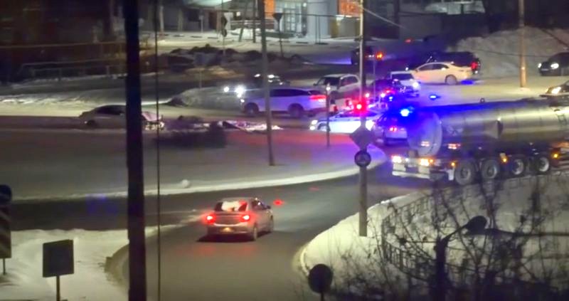 «Летуна» из иномарки, сбившей опору ЛЭП в Сызрани, отправили в больницу