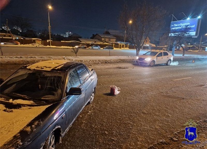 Водитель иномарки проморгал целую «десятку» и стоявшего рядом с ней молодого парня