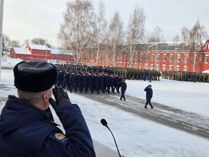 «Будущее сегодня куется в СВВАУЛ»: курсантам пообещали с нетерпением ждать их в строю