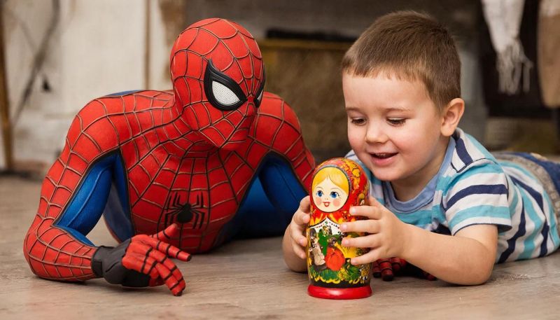 Никаких Бэтменов и Дедпулов: для детских садов создадут список рекомендованных игрушек