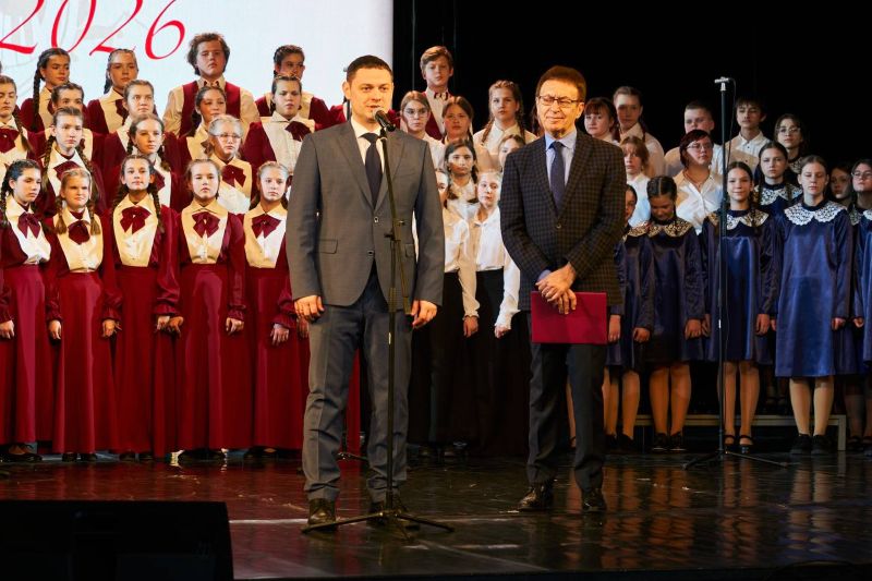 В Сызрани открылся Всероссийский фестиваль патриотической песни «Солнечный круг»