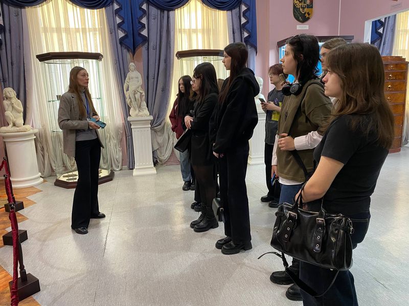 В Сызрани студенты сами создадут каталог ценностей из усадьбы графов Орловых-Давыдовых