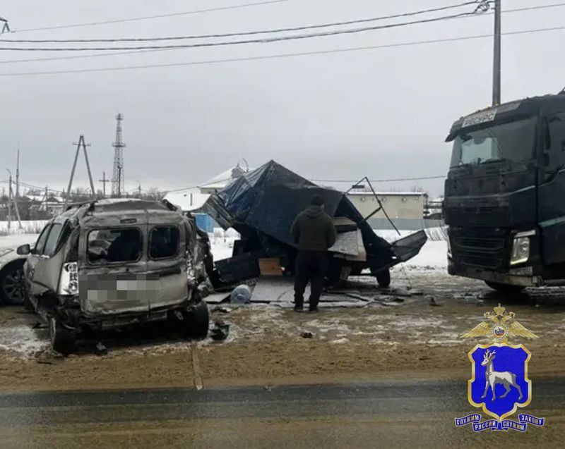 Пострадавших - двое: стало известно, кто собрал в «паровоз» автомобили в Сызрани