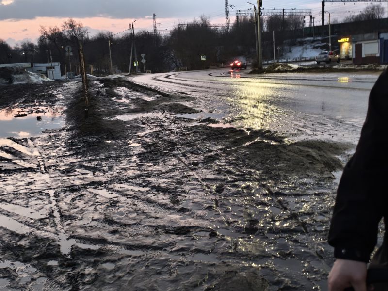 Жители Сызрани пожаловались на отсутствие тротуара на стыке районов