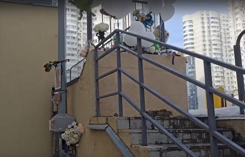 «Торчат куски арматуры»: что обнаружили на месте гибели ребенка представители Народного фронта. Видео