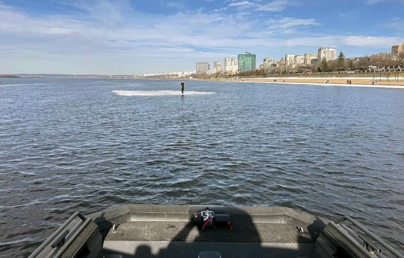 В Самарской области умник-«мамонтёнок» взял и отправился по Волге на льдине