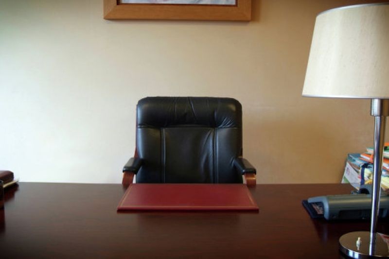 Кадры решают всё: предприниматель из Октябрьска Виктор Русин снова попытался стать мэром города в Самарской области