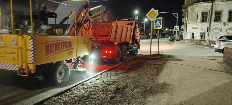 Жители Сызрани жалуются на пыльные тротуары