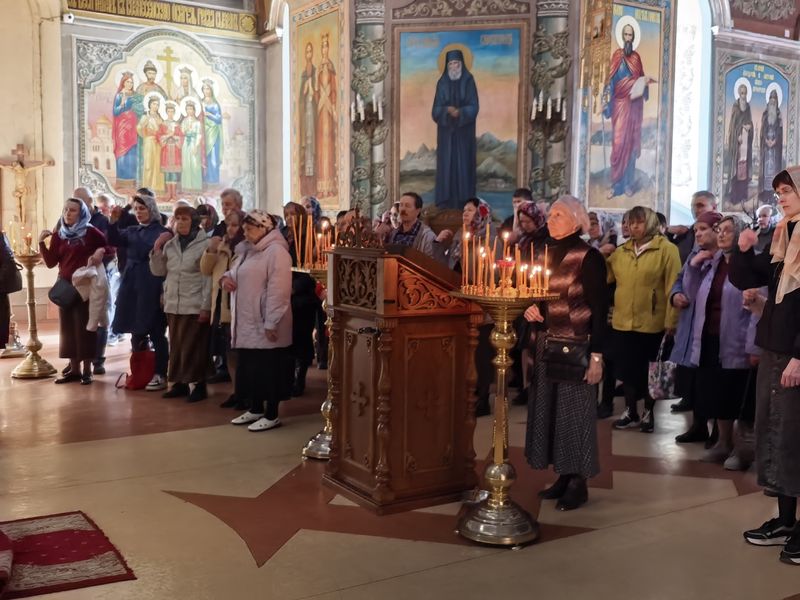 В Вознесенском мужском монастыре Сызрани прошла особая, общая исповедь