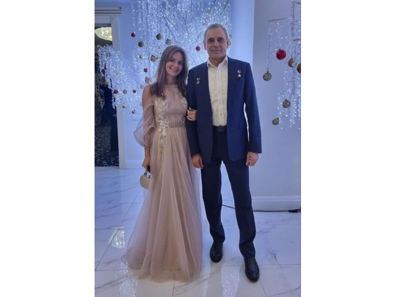 У космонавта Михаила Корниенко и его супруги родились дети - сразу двое