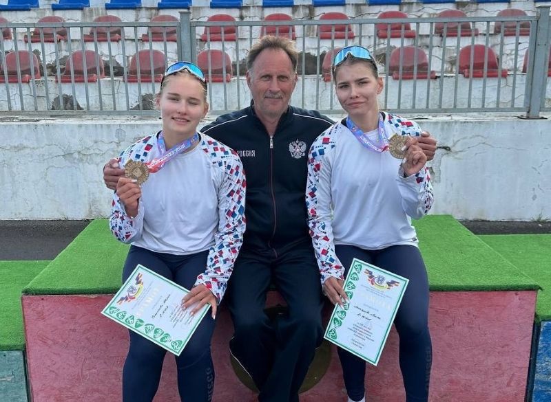 Алиса Столярова и Дарья Филиппова везут в Сызрань бронзовые медали из Ростова-на-Дону