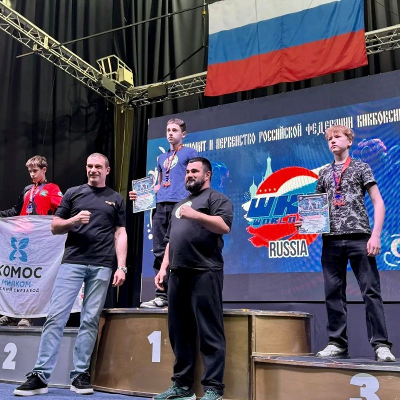 Сызранские кикбоксёры взяли четыре медали Чемпионата России и путёвки на мир