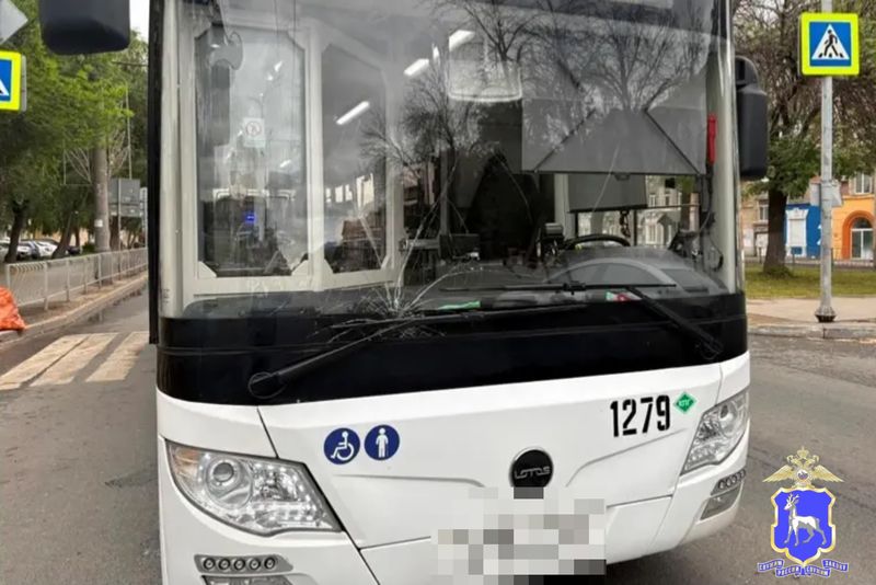 Водители автобусов - торопыги отправили к врачам двух жительниц Самарской области: их просто не заметили