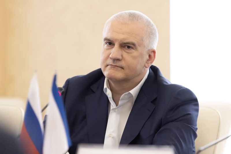 Глава Крыма Аксенов: ВСУ атаковали пригородный поезд с пассажирами и атаковали Симферополь - погибли люди
