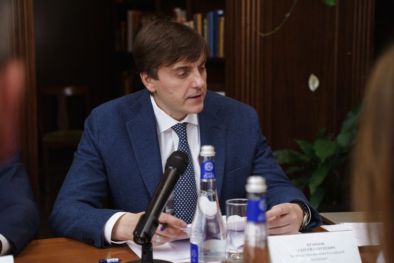 В Минпросвещения РФ решили изменить работу детских садов