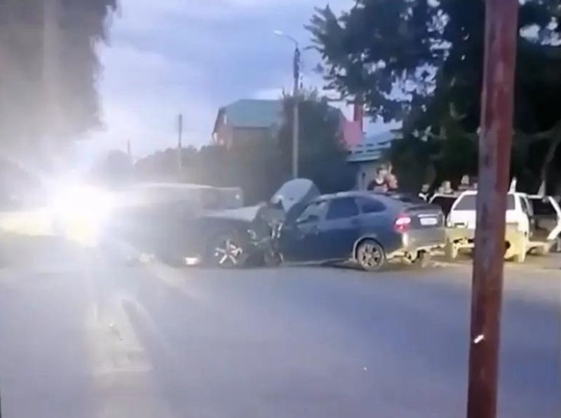 В МЧС сообщили о пострадавших в ДТП на улице Фрунзе в Сызрани