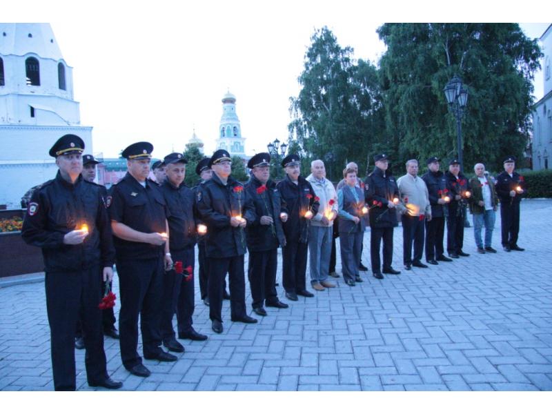 В 4 утра в Сызрани начались памятные мероприятия, посвященные Дню памяти и скорби