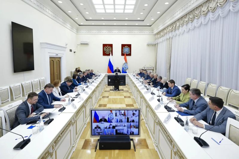 Губернатор поручил оперативнее информировать людей: пострадавшим от атаки БПЛА жителям Сызрани выделят выплаты