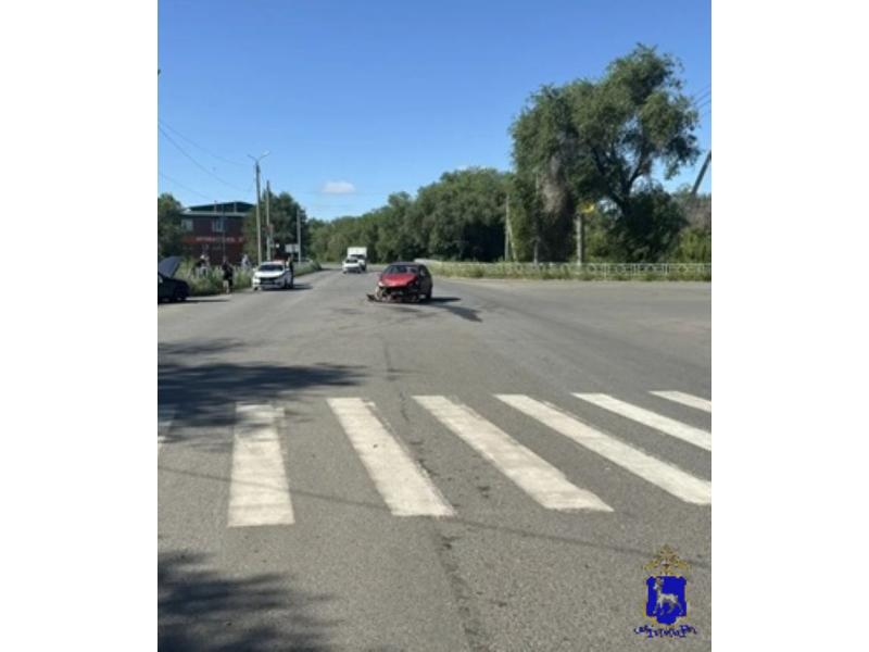 В Сызрани с места ДТП на скорой увезли пострадавшего - в больнице его «догнал» второй