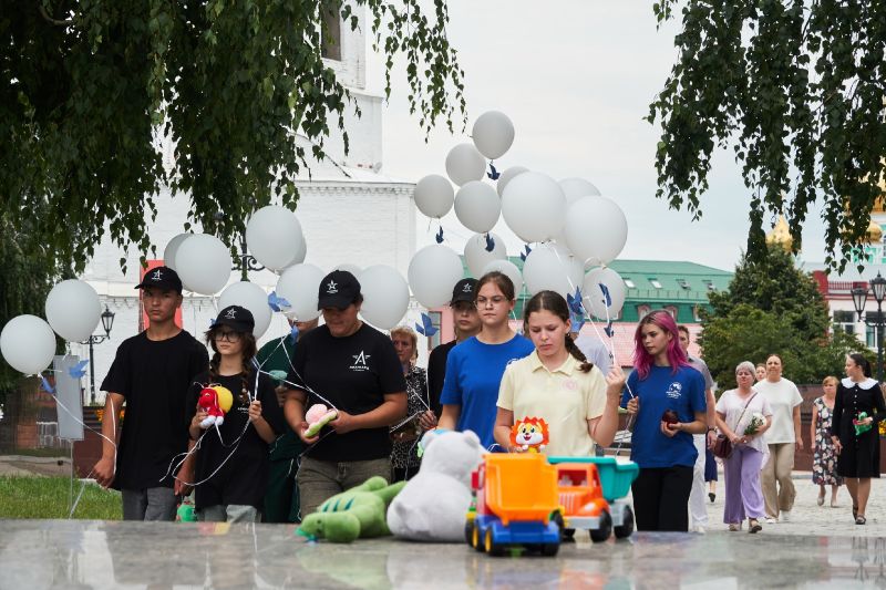 «Их имена не должны быть забыты»: в Сызрани прошла акция памяти детей - жертв войны в Донбассе