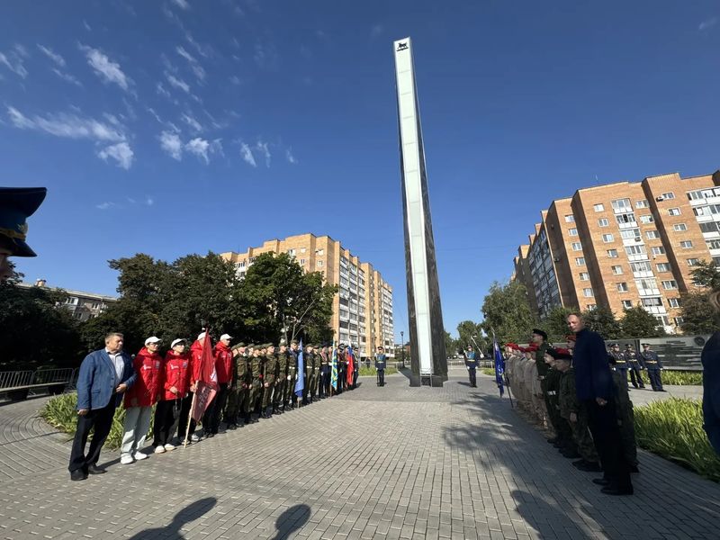 В эти минуты в Сызрани особо отмечают заслуги людей труда