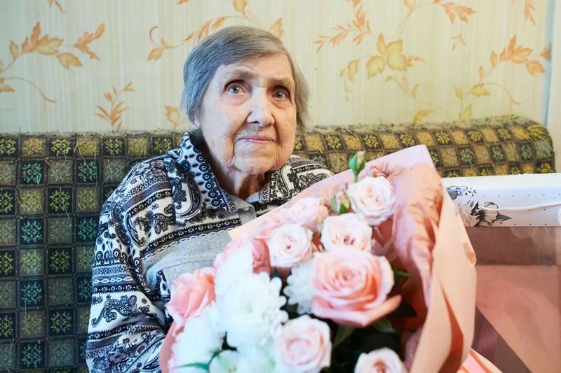 Очаровательная жительница Сызрани Галина Лукина встретила 102-ой день рождения