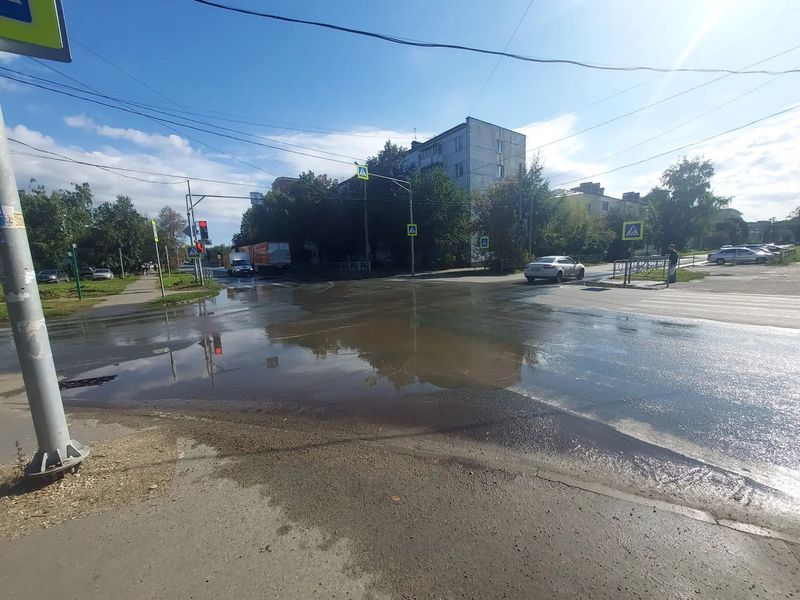 В центре Сызрани произошла авария на водоводе