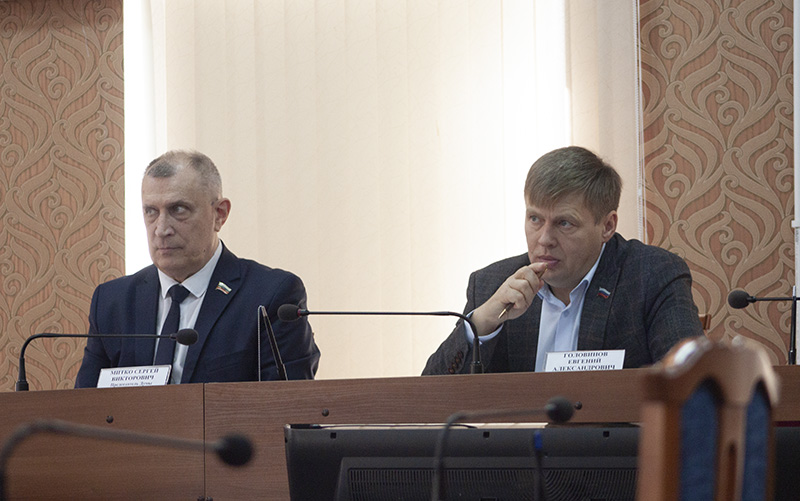 В Думе Сызрани обсудили запуск тепла: какие проблемы возникли на старте отопительного сезона