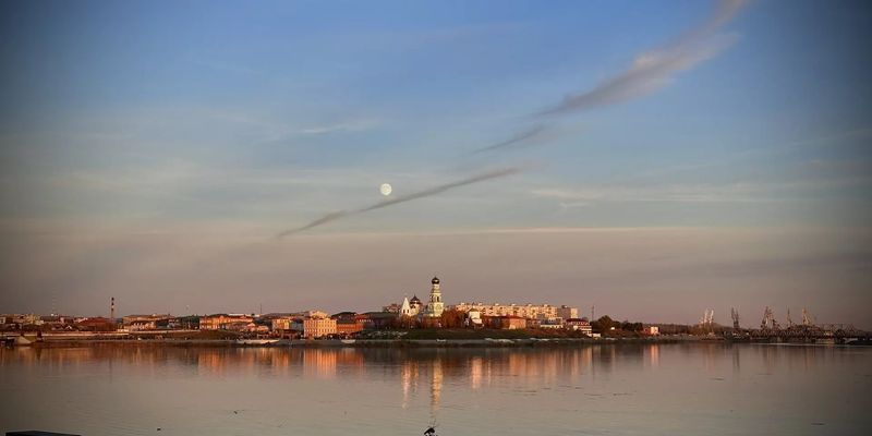 В небе над Сызранью взошла Луна Охотника