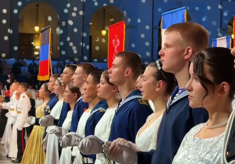 «Кадеты Авиации» из Сызрани приглашены на Кремлёвский Бал: сызранцам нужна помощь земляков