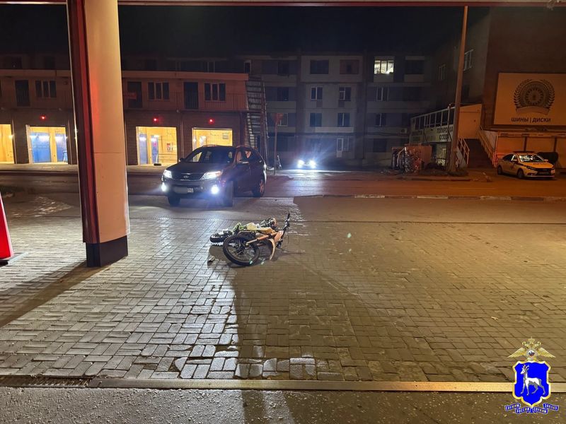 Два подростка попали в больницу после покатушек на байке